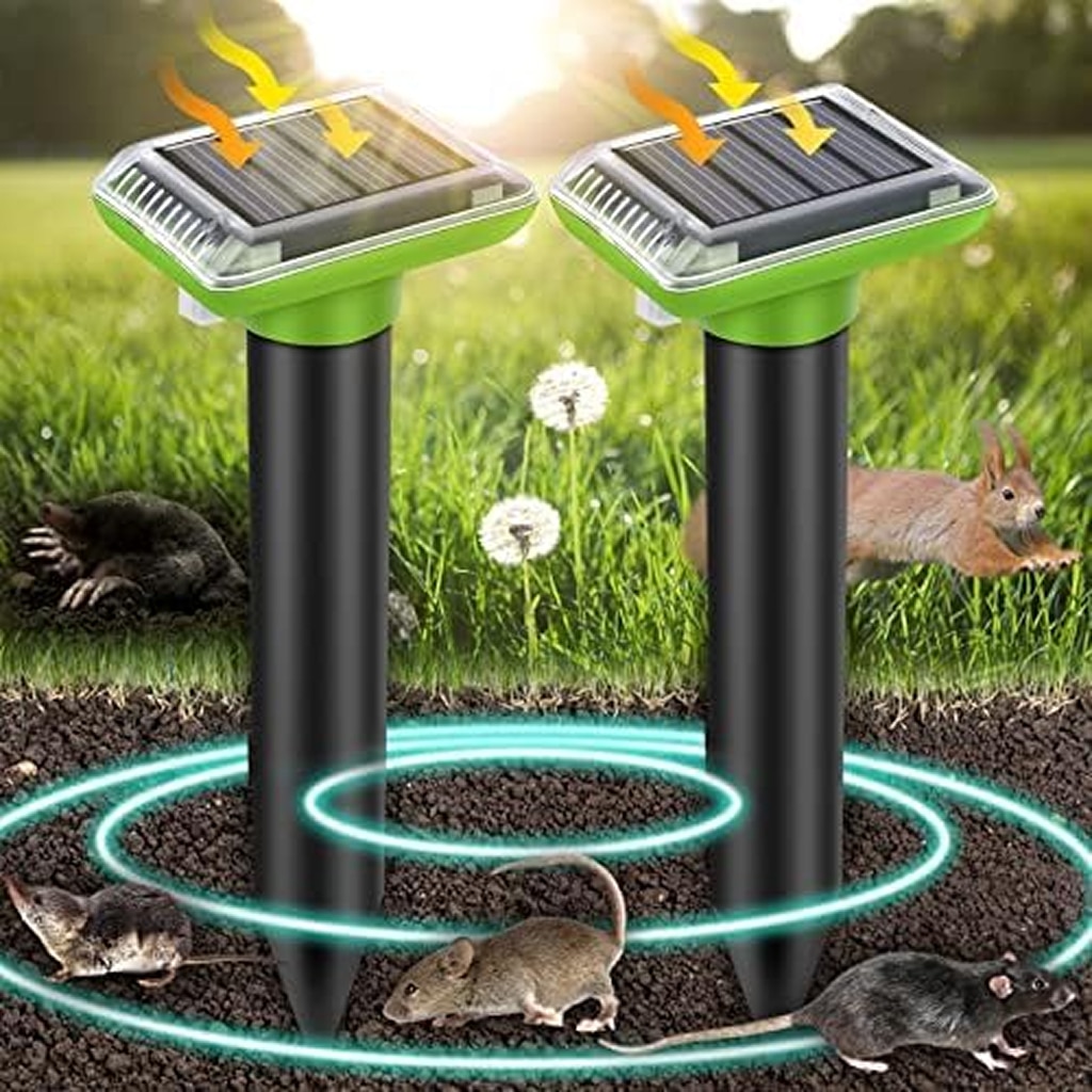 Broox solar repeller 4-pack — generic Amazon multi-pack